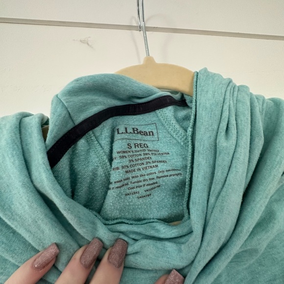 Women’s L.L.Bean Cozy Pullover In Ocean Teal Heather - Picture 2 of 2